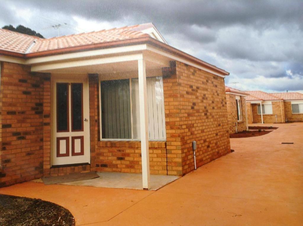 Melton Motor Inn And Apartments Exterior foto